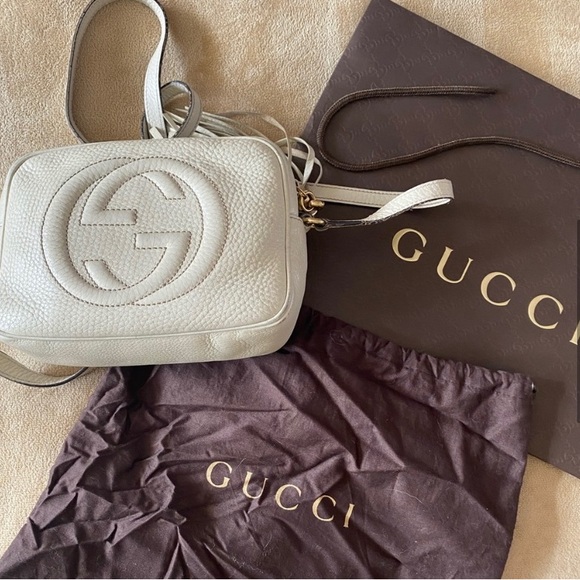 Gucci camera bag. - Picture 7 of 13